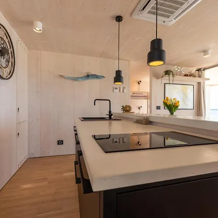 Buqez - 78 Apartment